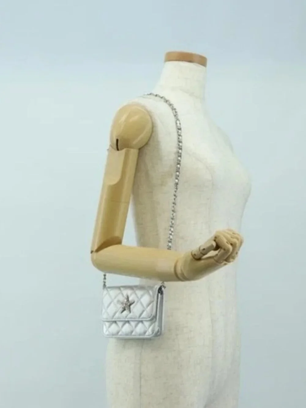 CHANEL Chain Shoulder Bag Leather Silver CC Auth 170531SAM
